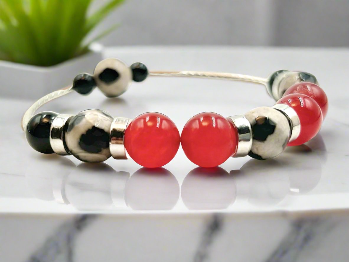 Dalmatian & Jade - Single Strand Bracelet