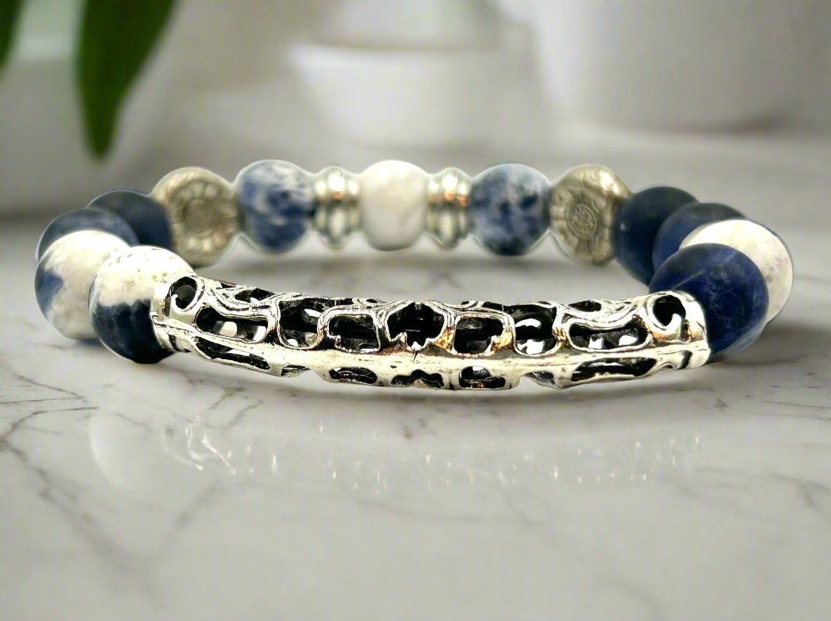 True Blue - Single Strand Bracelet