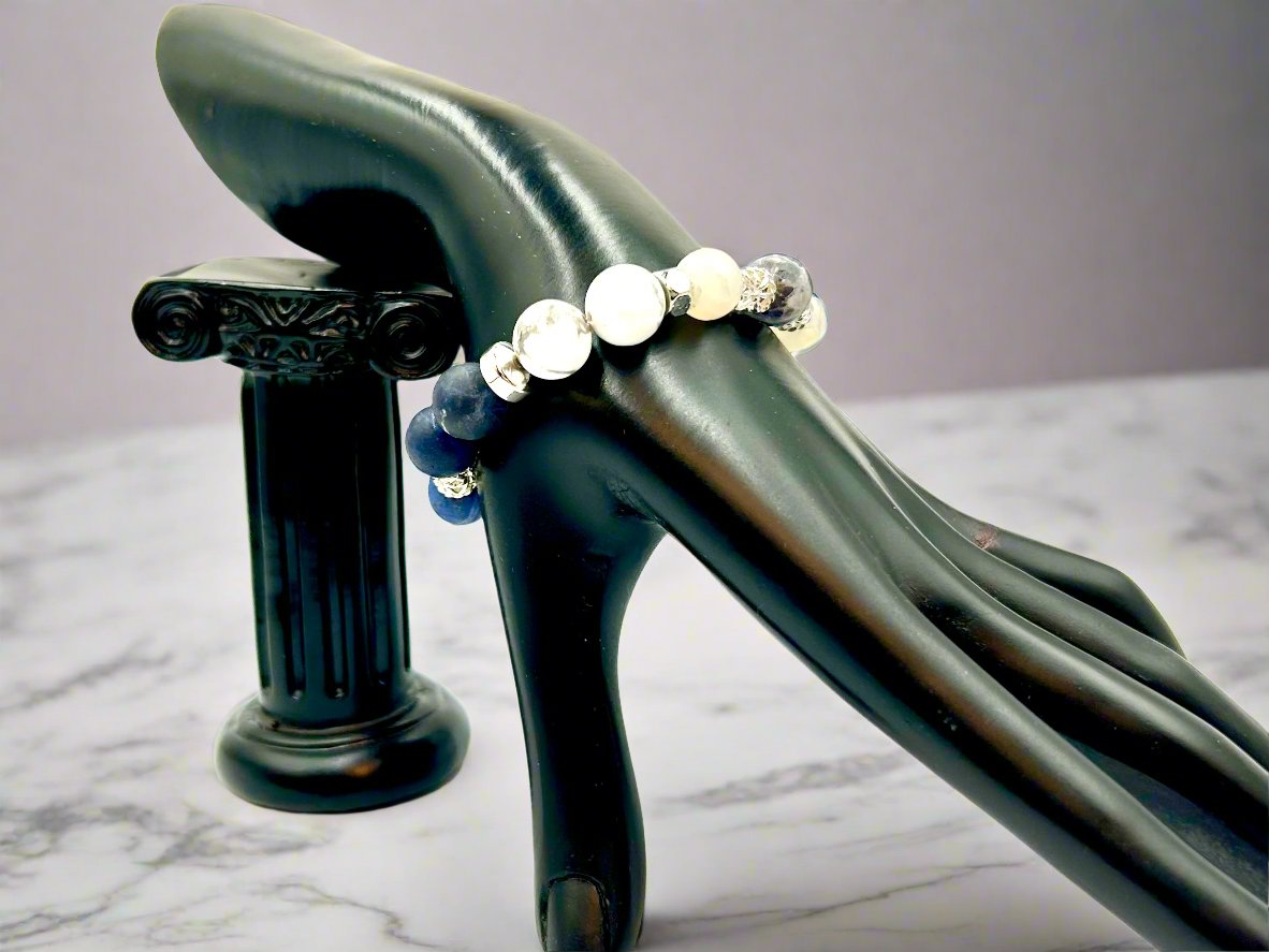 Indigo - Single Strand Bracelet