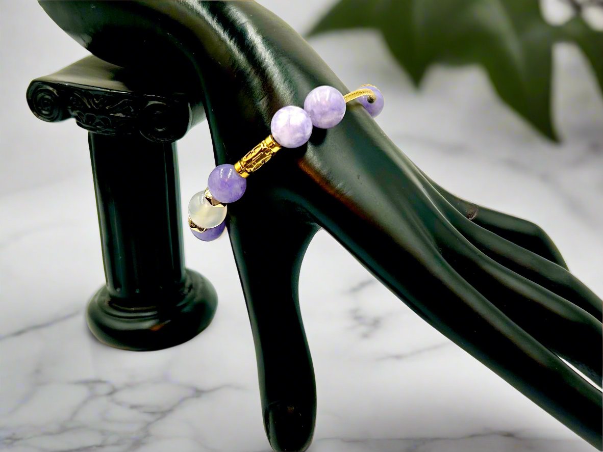Lovely Lilac- Single Strand Bracelet