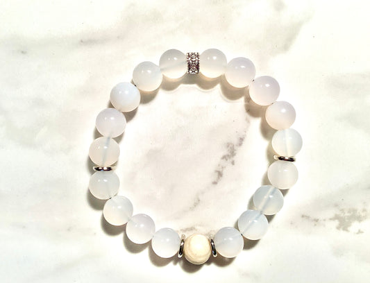 Warm White Jade - Single Strand Bracelet