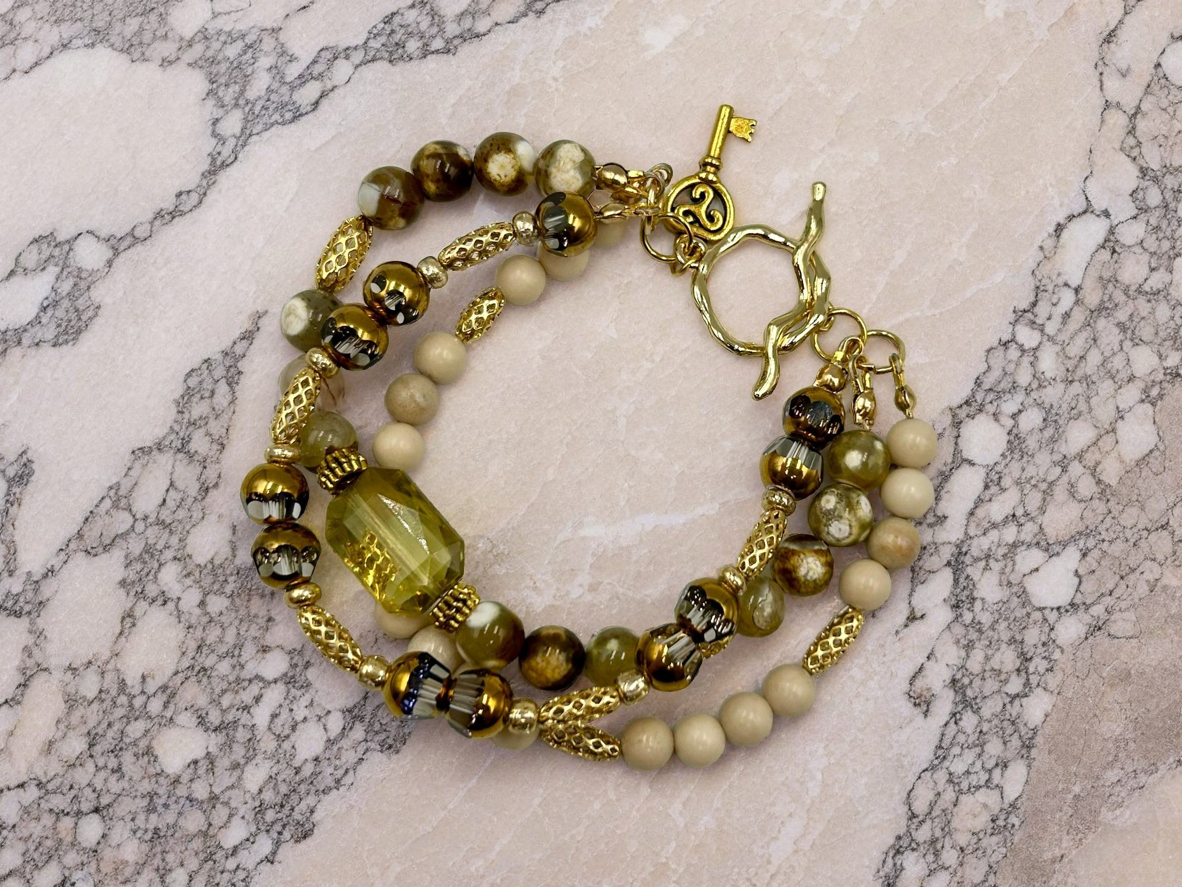 Natural Glow - Single Cuff Bangle