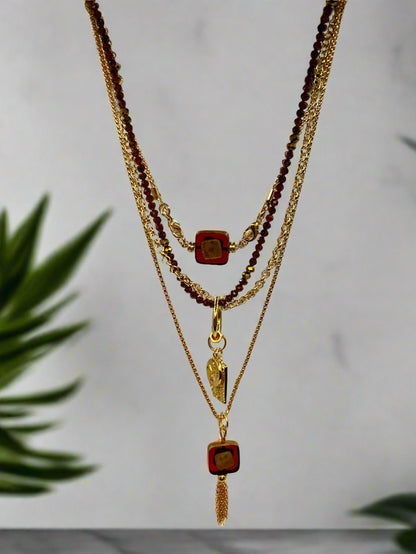 Velvet Kiss - Beaded Chain Necklace