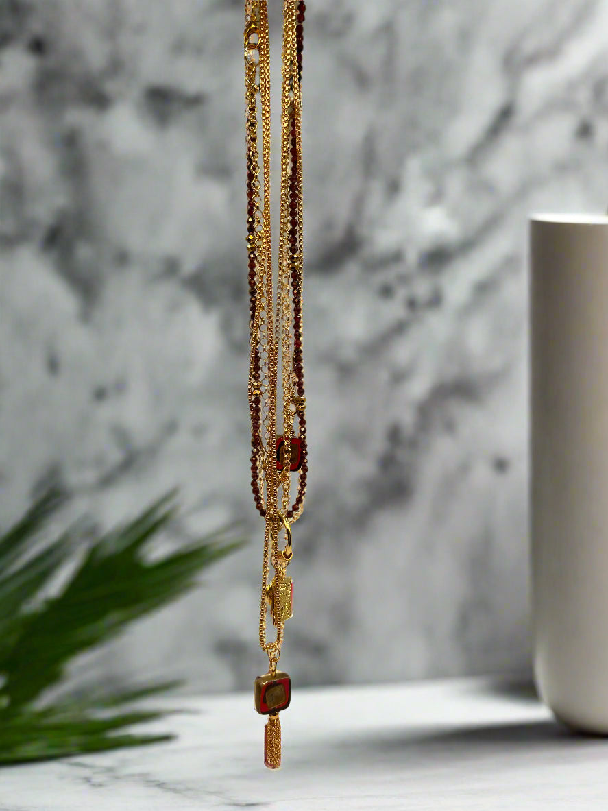 Velvet Kiss - Beaded Chain Necklace