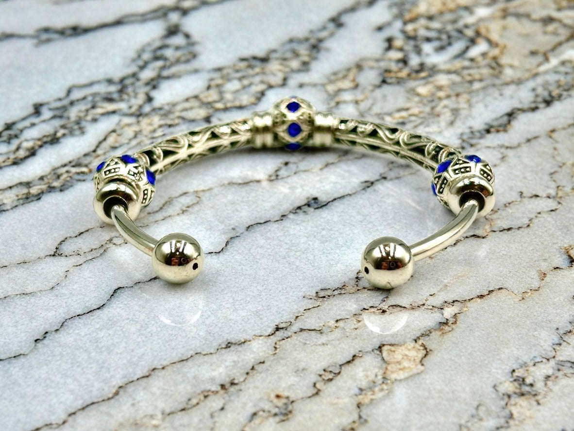 Sapphire Light - Single Cuff Bangle