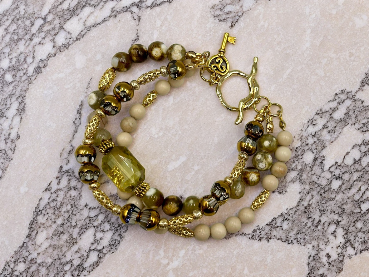 Natural Glow - Single Cuff Bangle